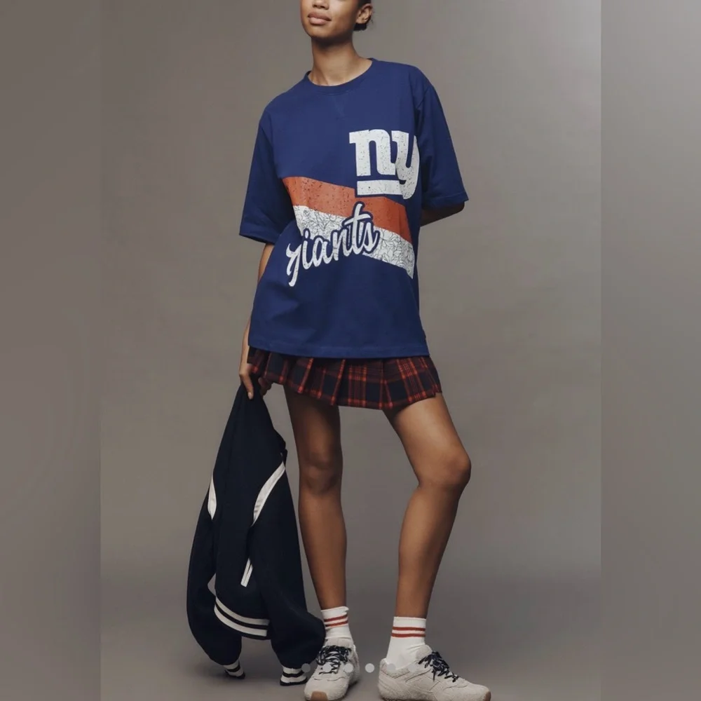 NWT Women’s The Wild Collective x Anthropologie Graphic Tee NY Giants NFL Blue M - Picture 1 of 7